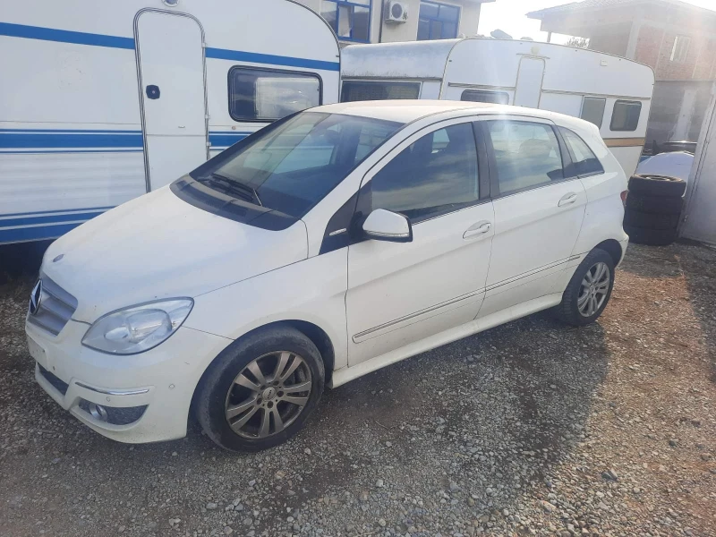 Mercedes-Benz B 170 МЕТАН, снимка 2 - Автомобили и джипове - 47577257