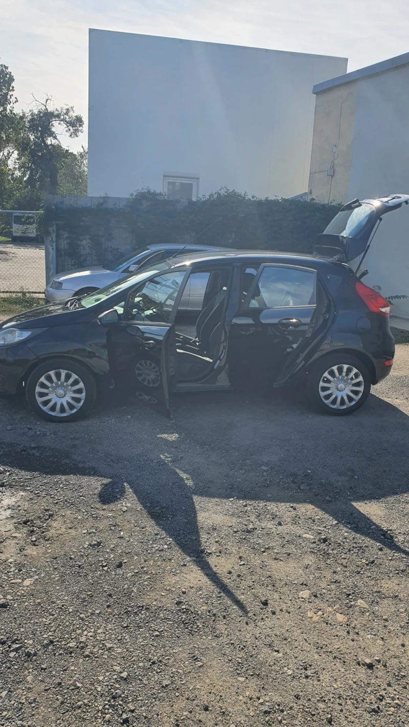 Ford Fiesta 1.4 бензин/газ, снимка 11 - Автомобили и джипове - 47630842