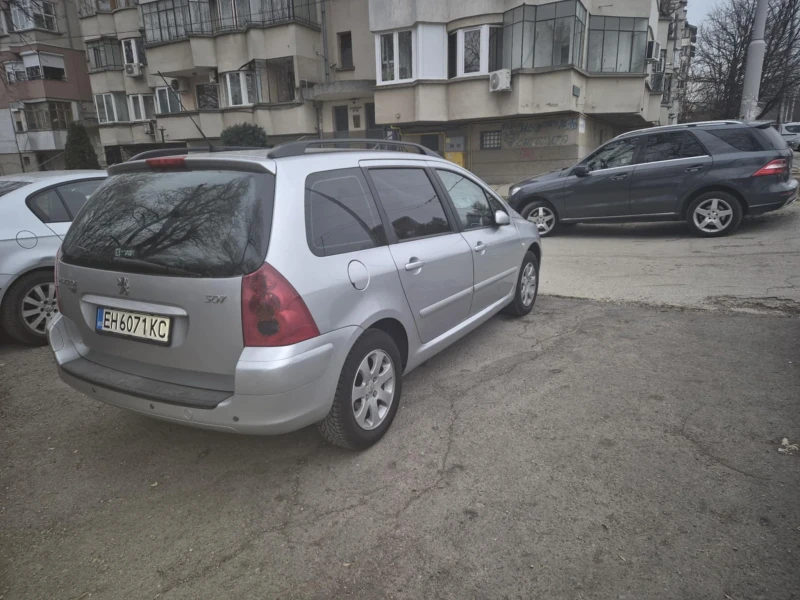 Peugeot 307, снимка 6 - Автомобили и джипове - 49044377