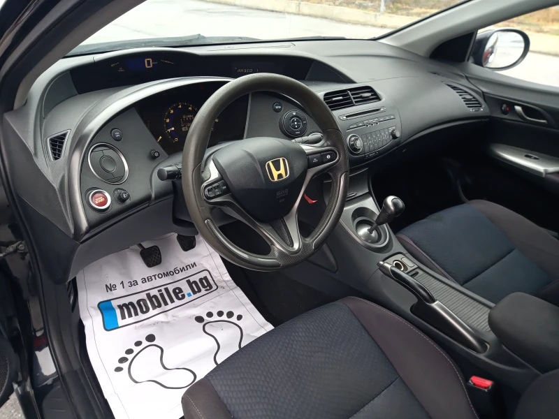 Honda Civic 1.4i-vtec/99k.s., снимка 7 - Автомобили и джипове - 49932880