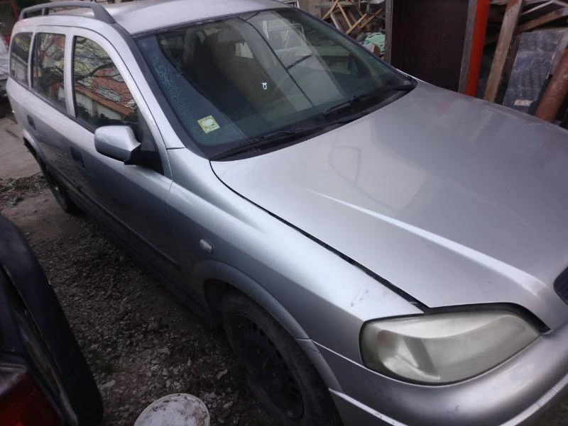 Opel Astra 1.7dti 75kc. НА ЧАСТИ! , снимка 2 - Автомобили и джипове - 47415069