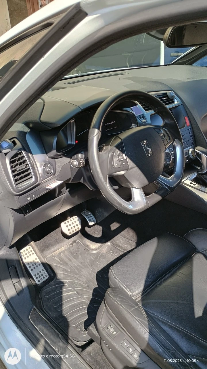 Citroen DS5, снимка 8 - Автомобили и джипове - 53779227