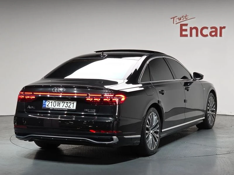 Audi A8 3.0 DMG Automatic, снимка 3 - Автомобили и джипове - 55450956