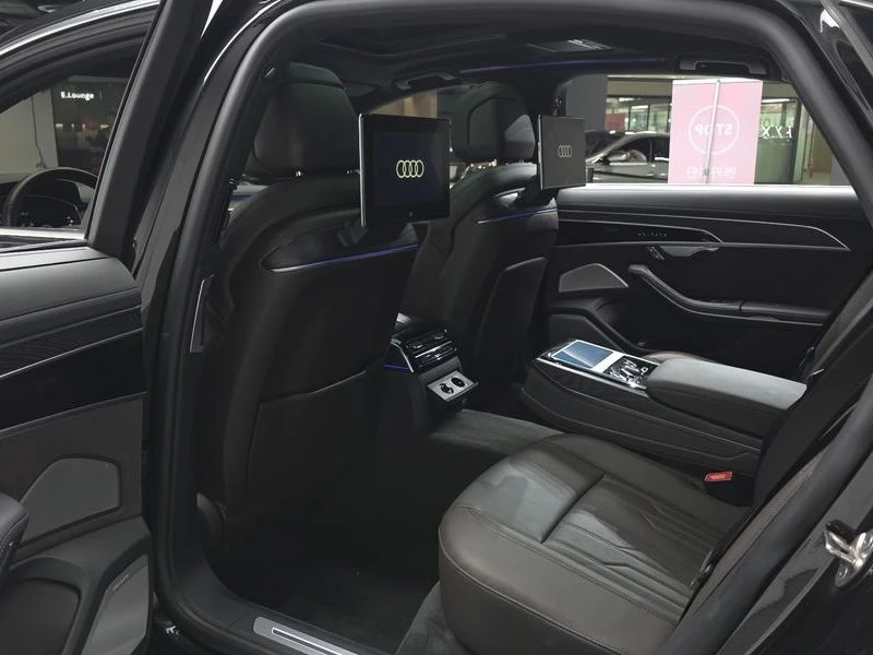 Audi A8 3.0 DMG Automatic, снимка 16 - Автомобили и джипове - 55450956