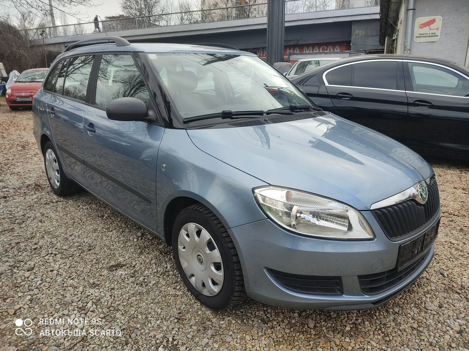 Skoda Fabia 1.2 бензин, 2011г, 70хил.км, сервизна история , снимка 1