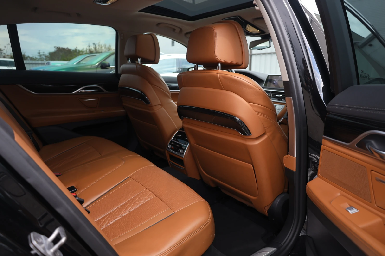 BMW 740 d xDrive #Laser #SoftClose #360 #Sitzklima #iCarbg - изображение 7