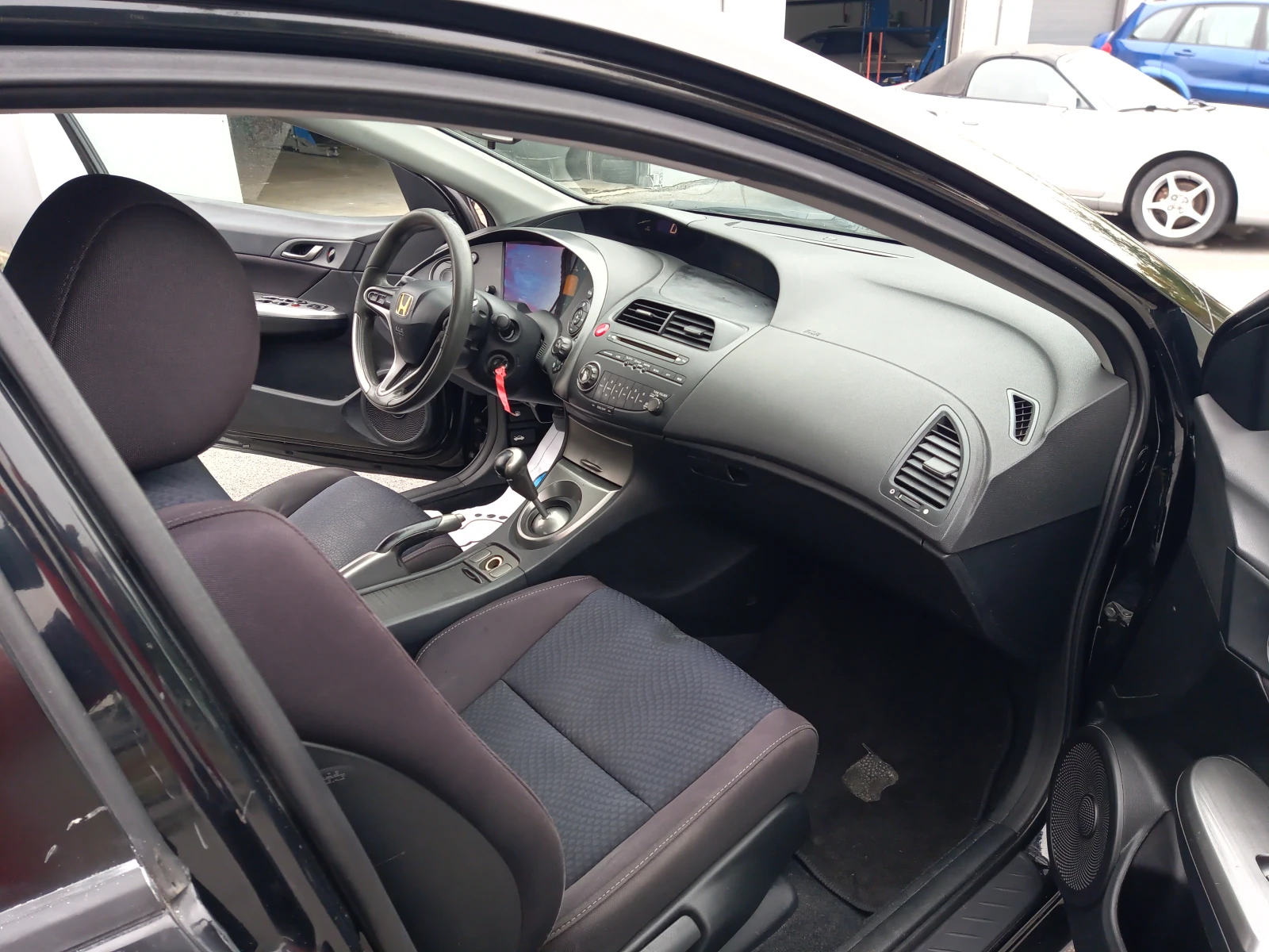 Honda Civic 1.4i-vtec/99k.s. | Mobile.bg — изображение 13