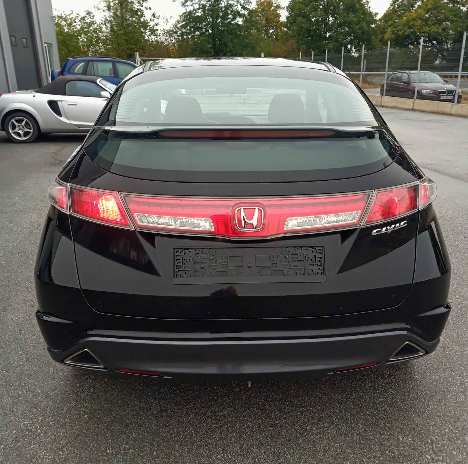 Honda Civic 1.4i-vtec/99k.s. - изображение 5