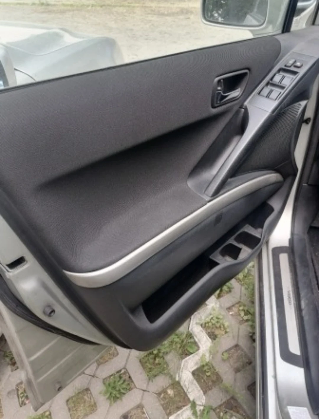 Toyota Corolla verso 1, 8i - изображение 10