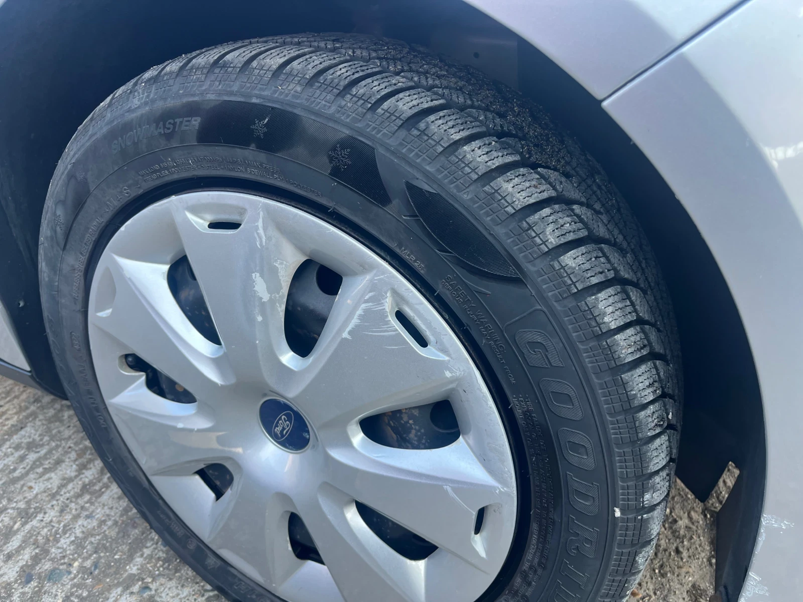 Ford Focus 1.6 benzin Обслужена | Mobile.bg — изображение 13