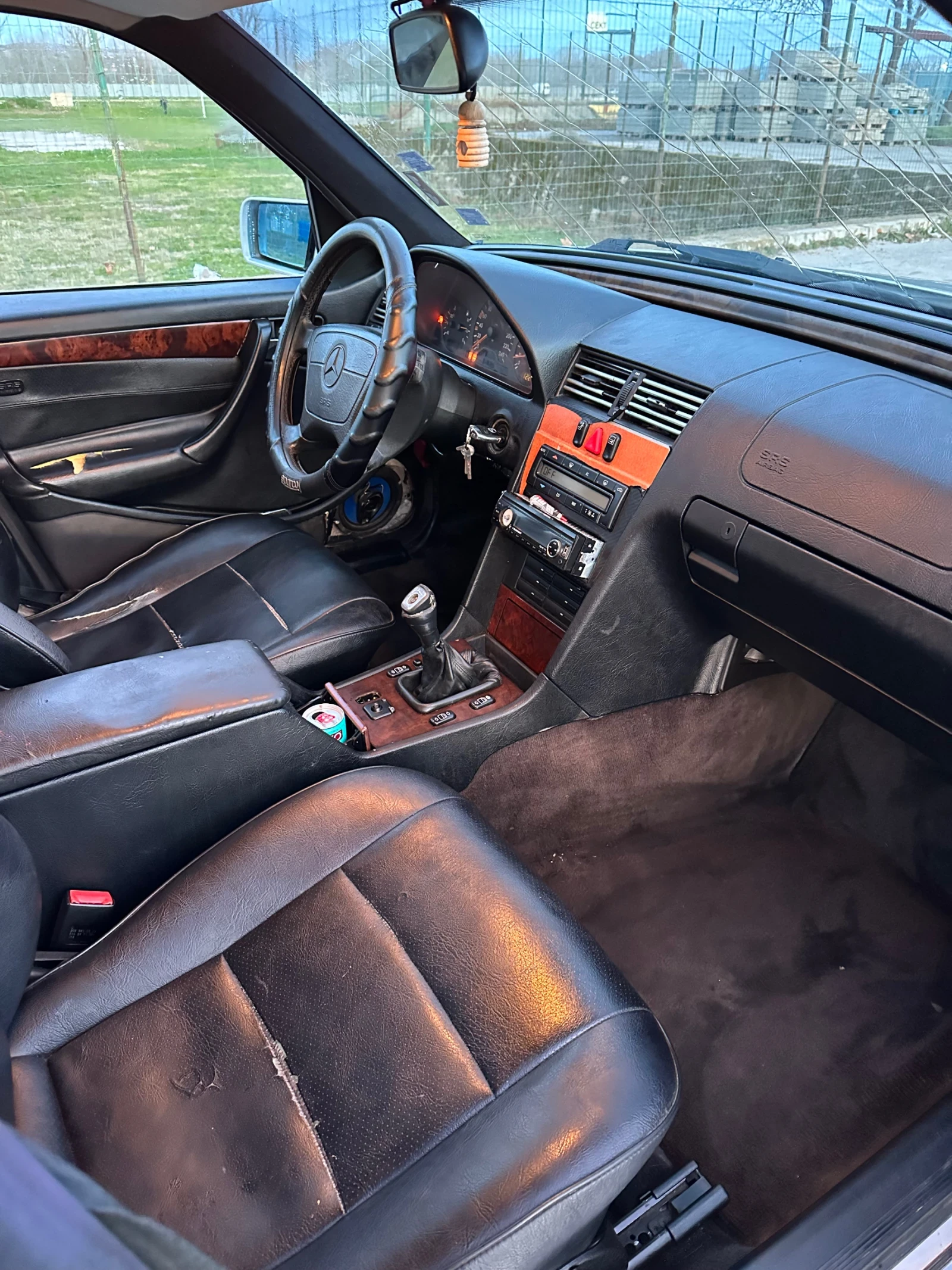 Mercedes-Benz C 180 1.8 i | Mobile.bg � ����������� 10