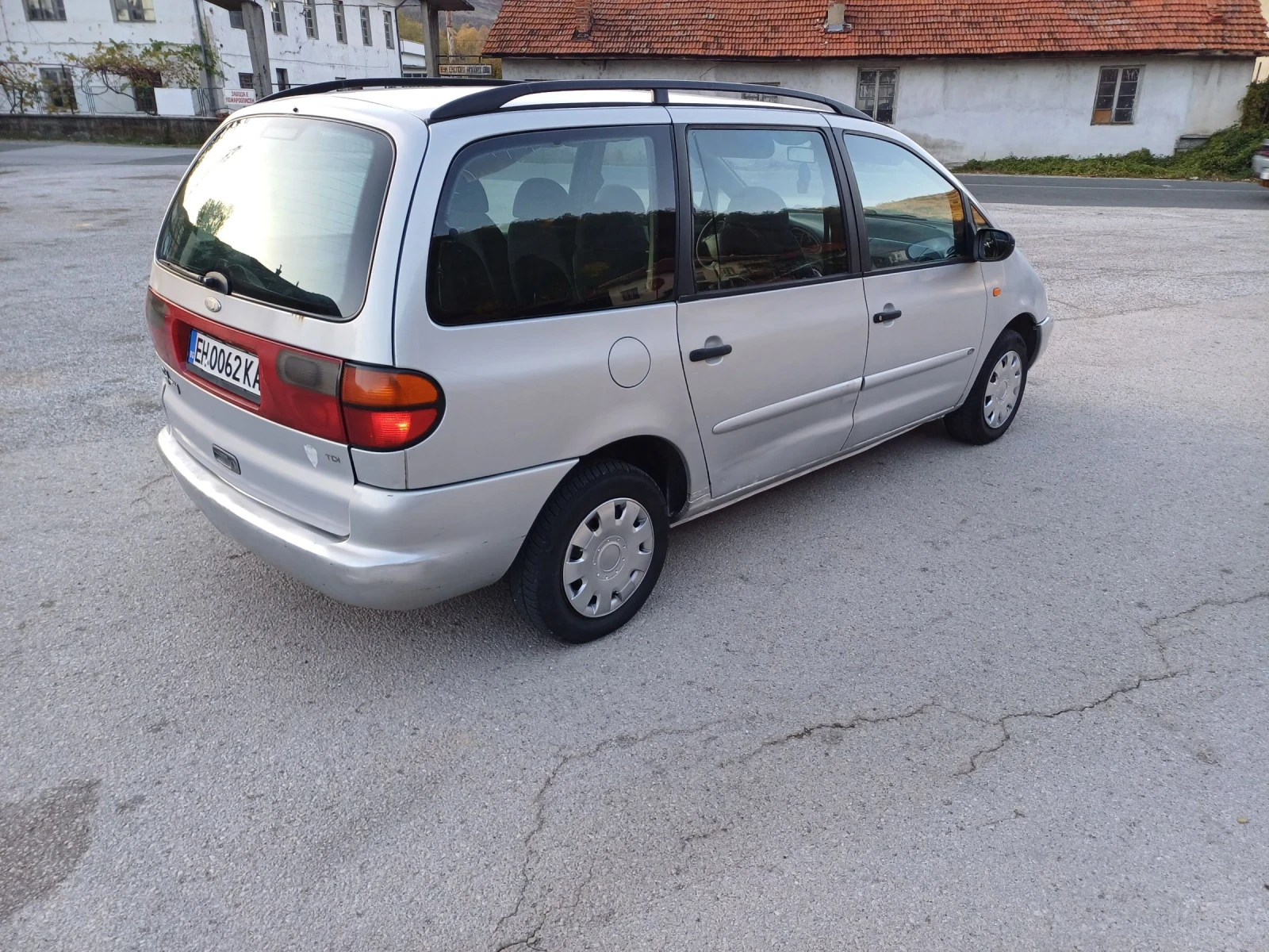 Ford Galaxy 1.9TDI - изображение 5