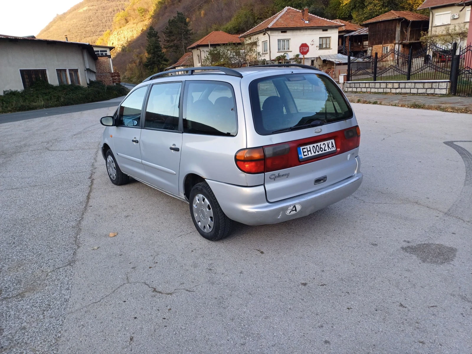 Ford Galaxy 1.9TDI - изображение 3