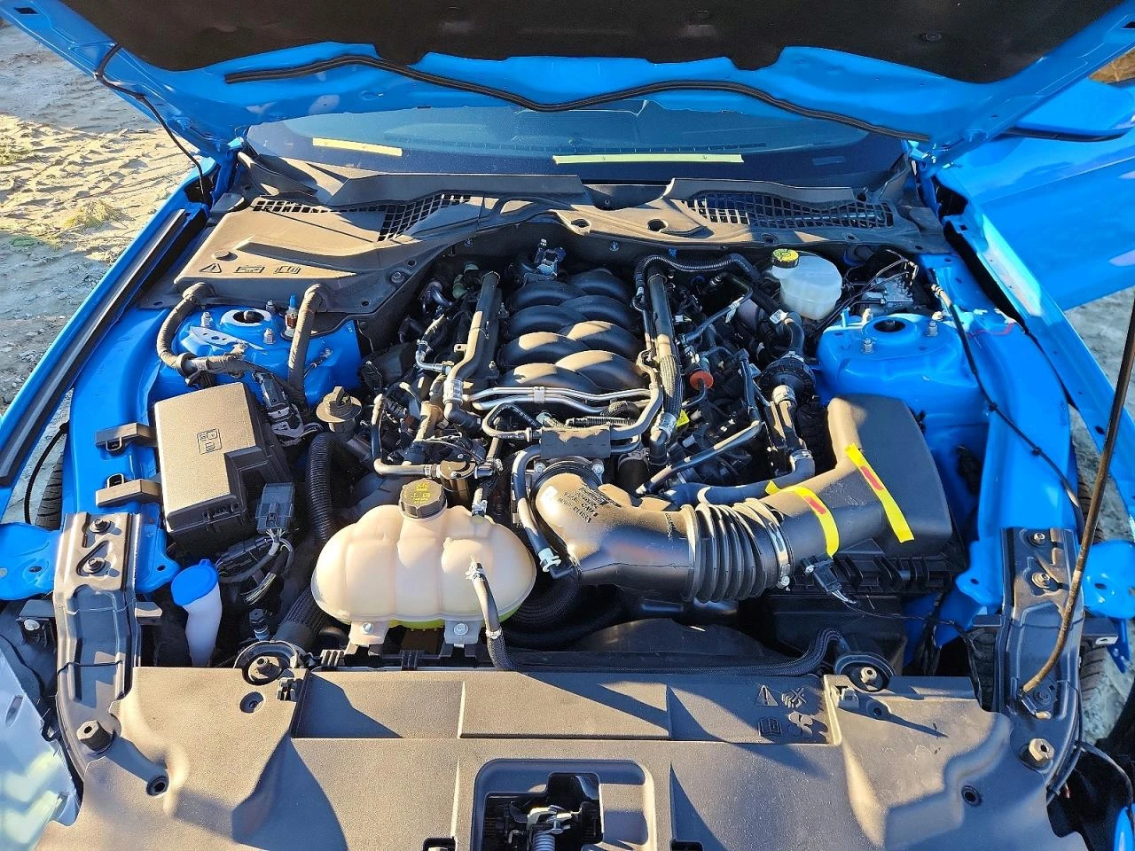 Ford Mustang 5l Gt, снимка 11 - Автомобили и джипове - 53756400