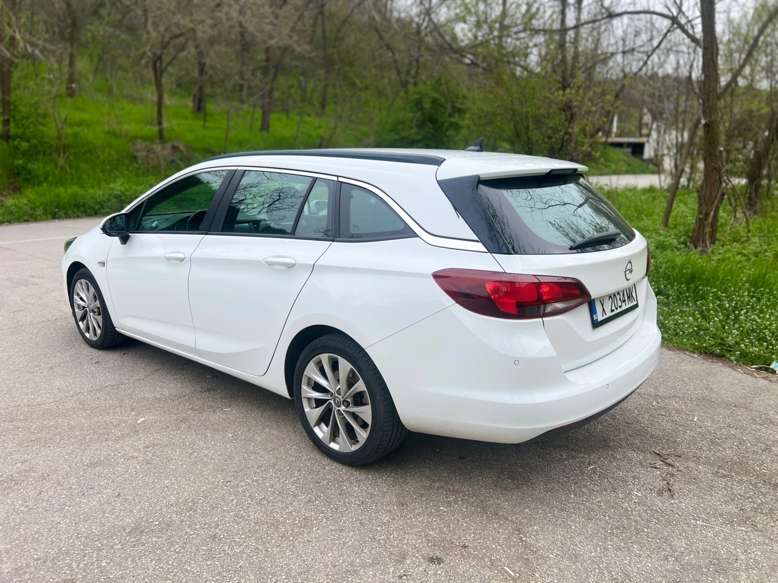 Opel Astra 1.6 С ПАНОРАМА FULL ЕКСТРИ SPORT EDITION K , снимка 4 - Автомобили и джипове - 54158792