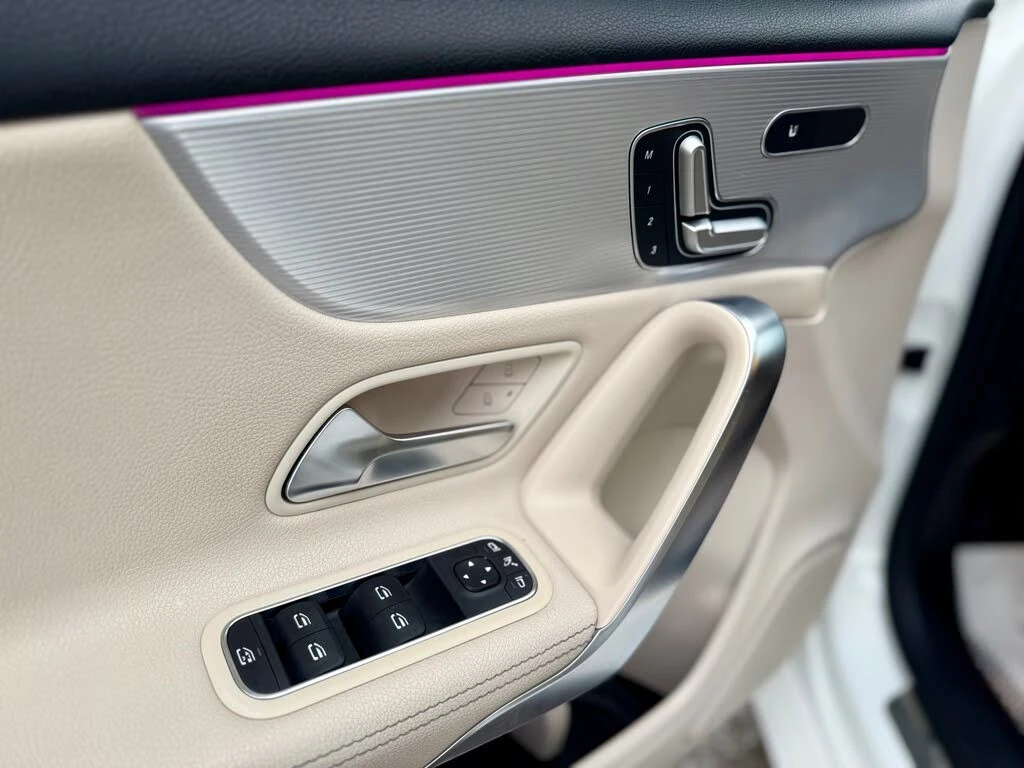 Mercedes-Benz A 250 * ���������� * (���� �� ��) | Mobile.bg � ����������� 8