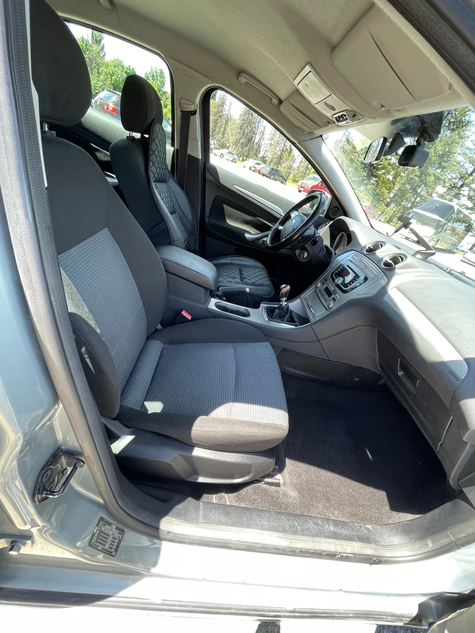 Ford Mondeo 1.8TDCi, снимка 9 - Автомобили и джипове - 54724148