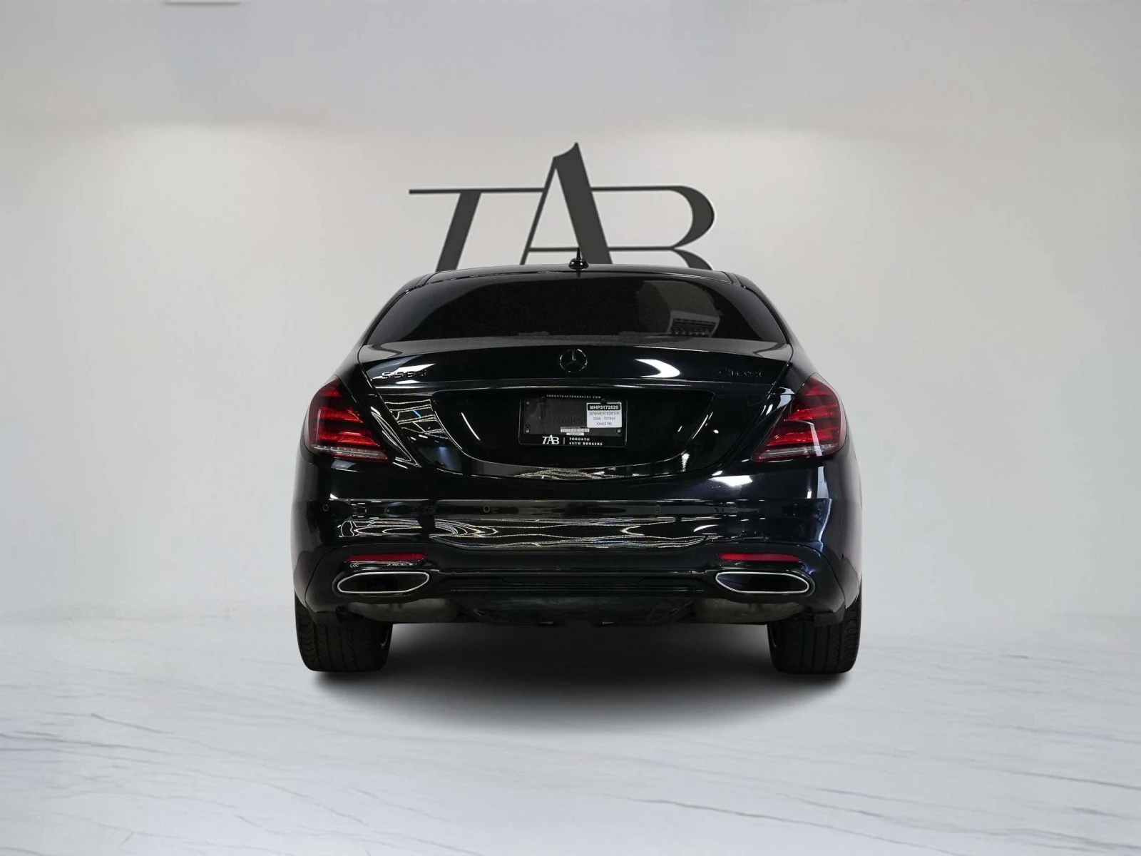 Mercedes-Benz S 560 | AMG PKG | PREMIUM PKG | ЦЕНА ДО БГ, снимка 5 - Автомобили и джипове - 54826181