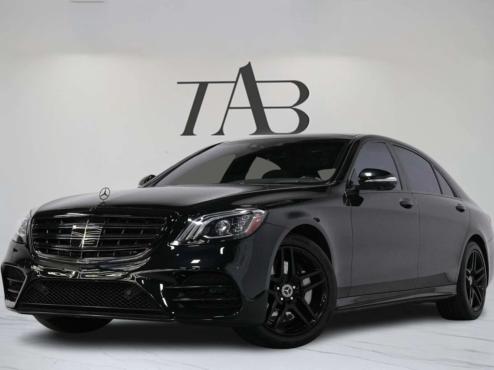 Mercedes-Benz S 560 | AMG PKG | PREMIUM PKG | ЦЕНА ДО БГ, снимка 2 - Автомобили и джипове - 54826181