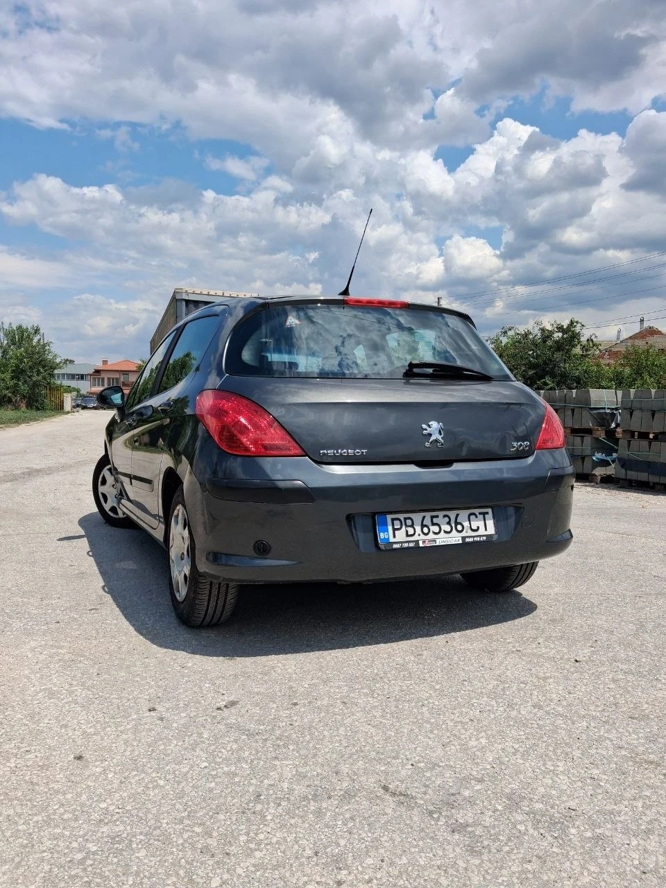Peugeot 308 1.4i gaz KLIMATIK 95K, снимка 10 - Автомобили и джипове - 55404626