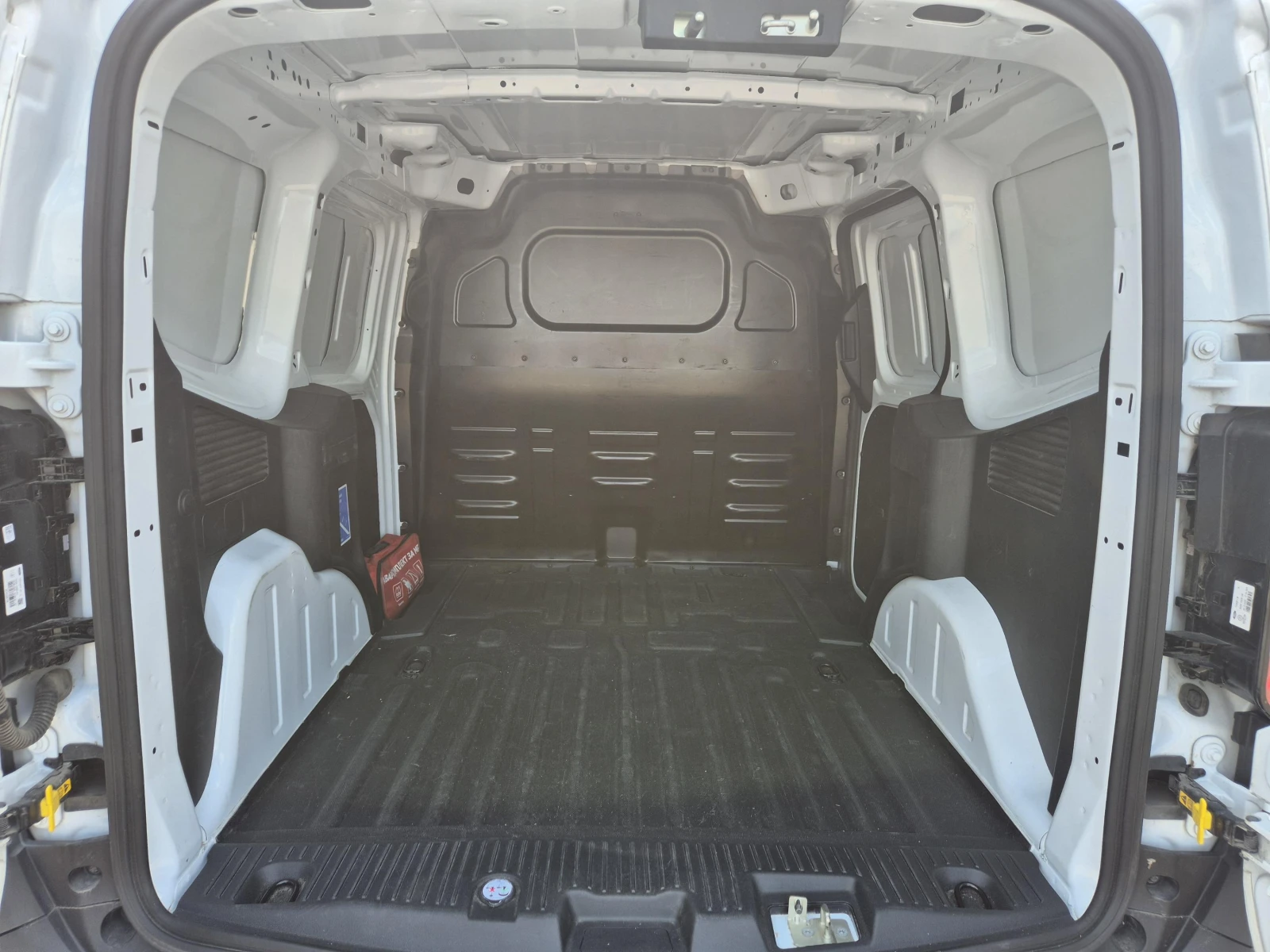 Ford Courier 1.5 EcoBlue | Mobile.bg � ����������� 12