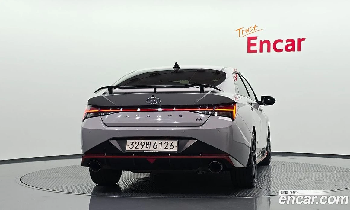 Hyundai Elantra 2.0 N, снимка 4 - Автомобили и джипове - 56155647