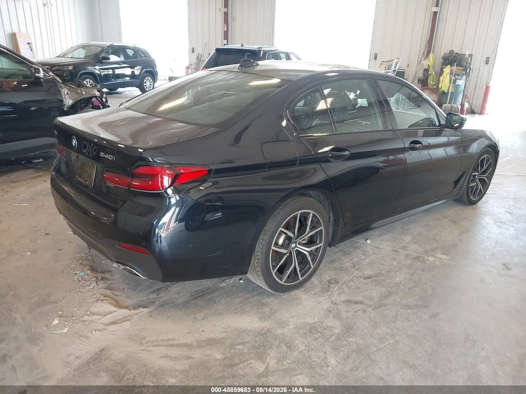 BMW 540 i xDrive | CARFAX | АВТОКРЕДИТ БЕЗ ПЪРВОНАЧАЛНА , снимка 9 - Автомобили и джипове - 56156362