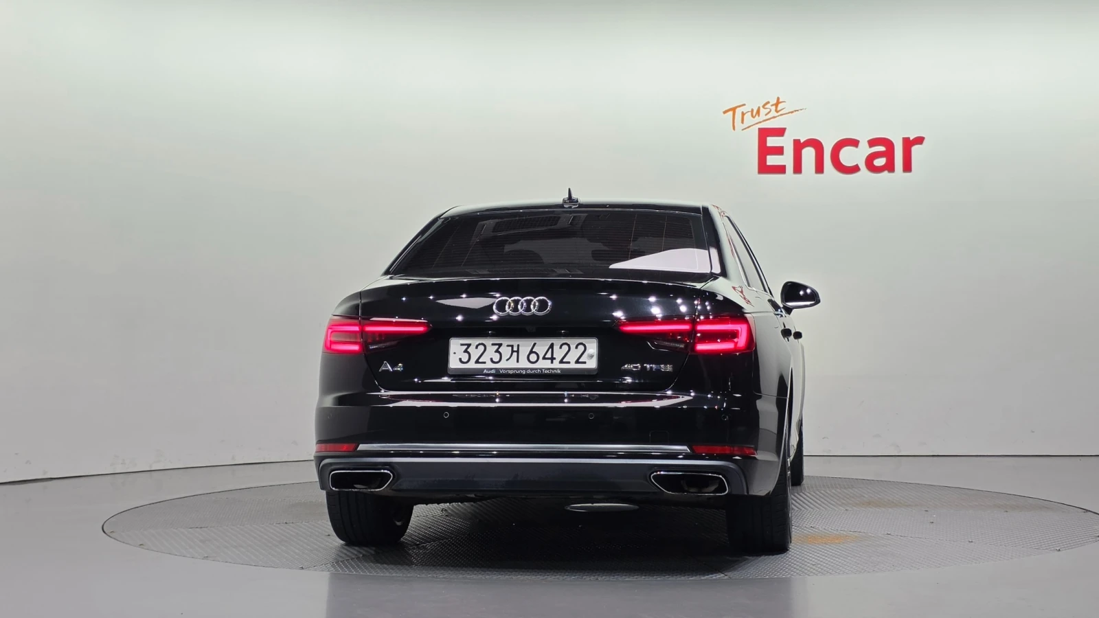 Audi A4 40TFSI* HUD* Подгрев* Камера* Шибидах* , снимка 6 - Автомобили и джипове - 56258010