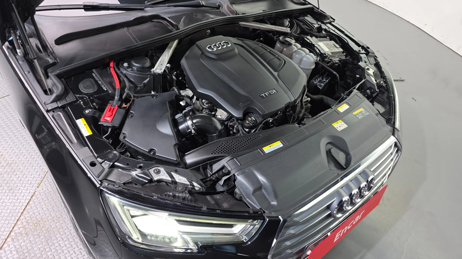 Audi A4 40TFSI* HUD* Подгрев* Камера* Шибидах* , снимка 9 - Автомобили и джипове - 56258010