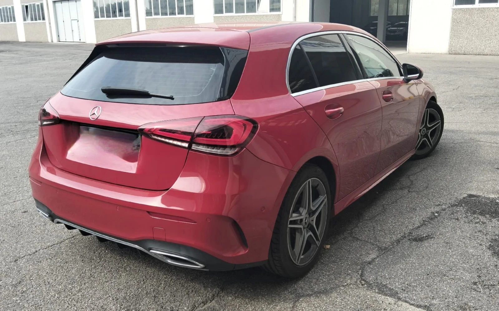Mercedes-Benz A 180 AMG-Design , снимка 3 - Автомобили и джипове - 56324934