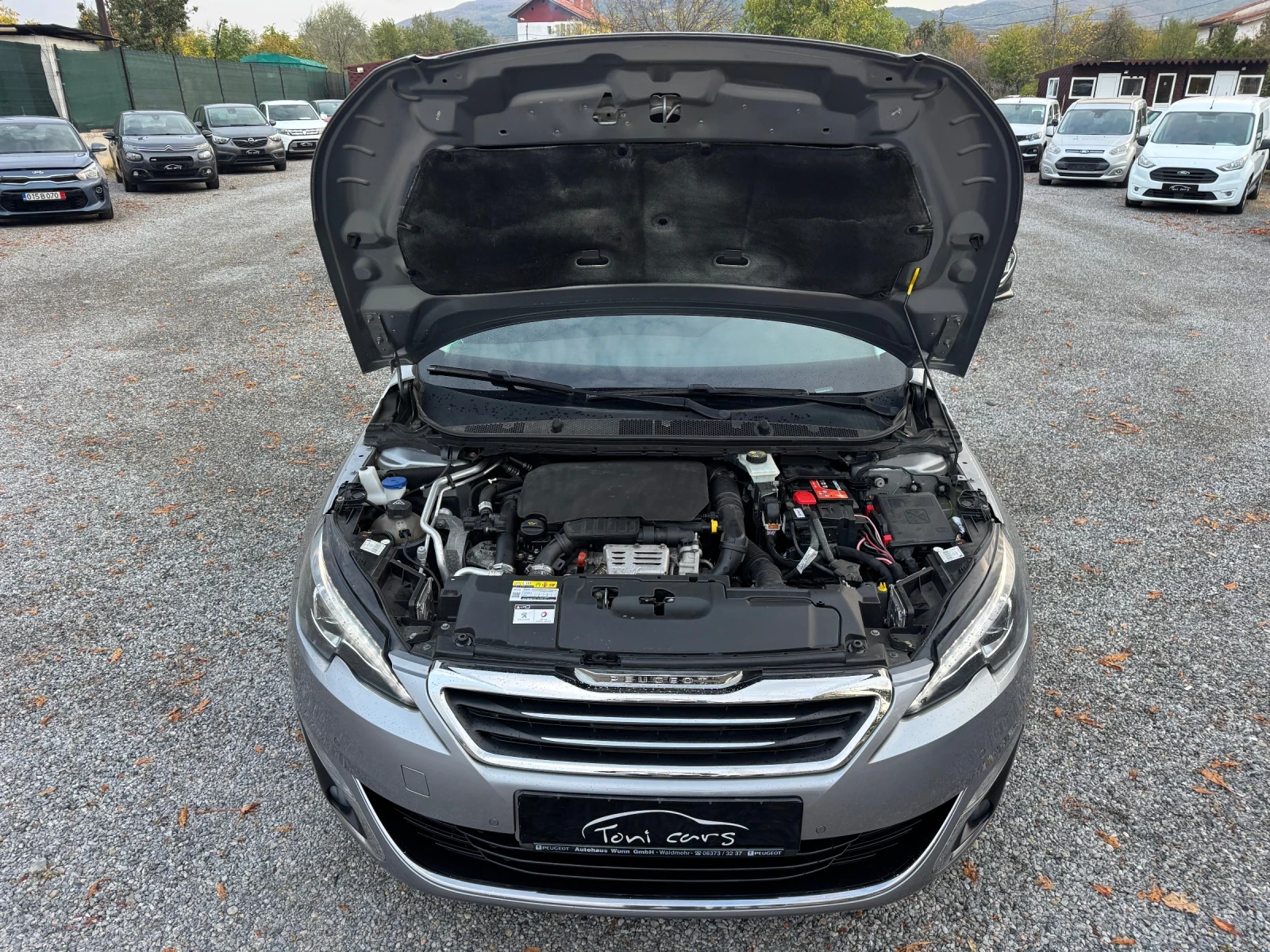 Peugeot 308 1.2i ALLURE!!! LED!! CAMERA!! Full!!, снимка 17 - Автомобили и джипове - 56683717