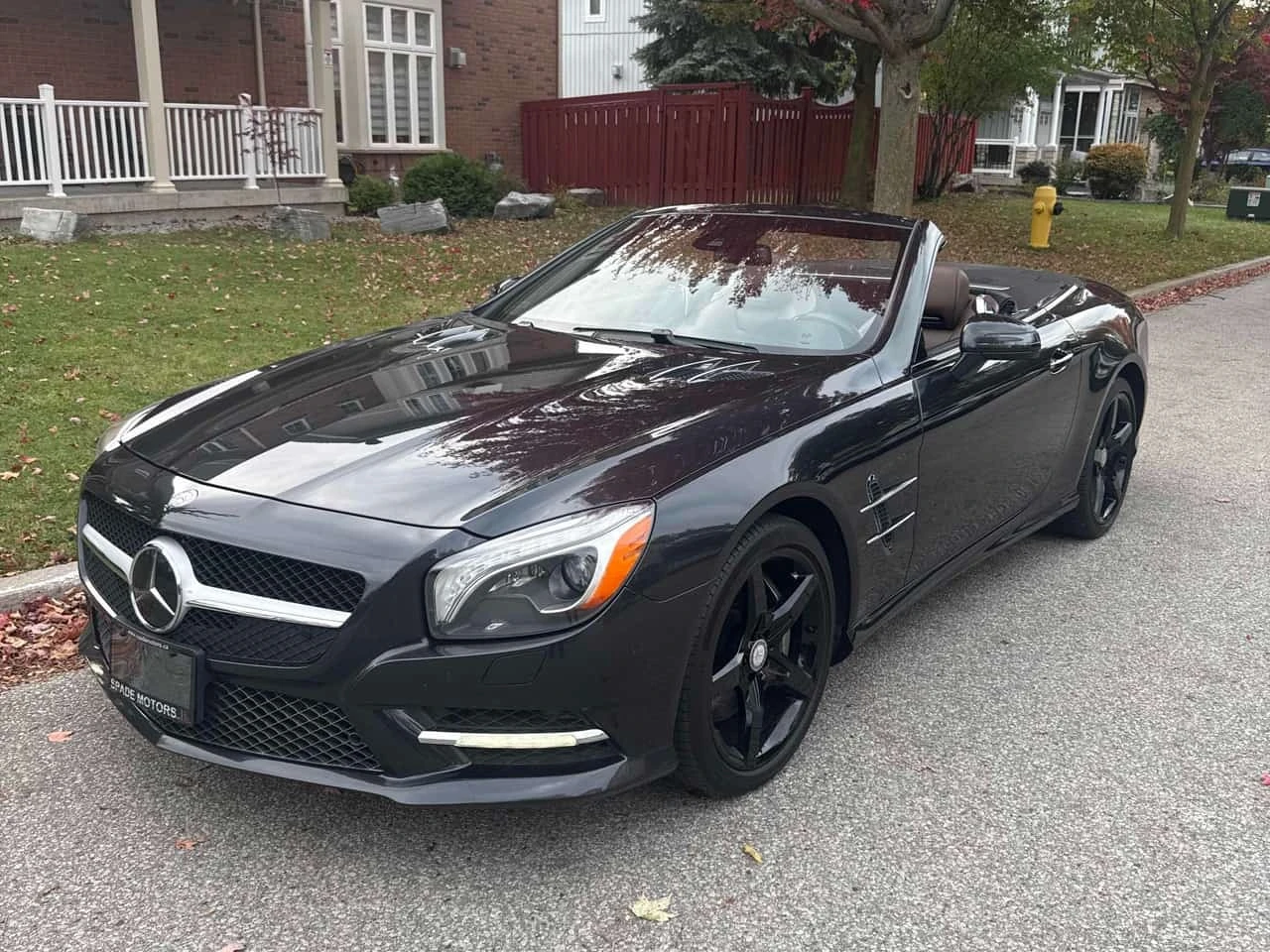 Mercedes-Benz SL 550 * АВТОКРЕДИТ * ГЛАВНО ПРЕДСТАВИТЕЛСТВО