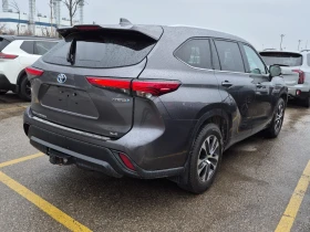 Toyota Highlander Hybrid XLE * 8 Места * Сервизна История * , снимка 4