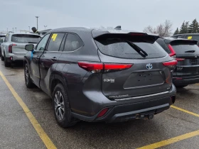 Toyota Highlander Hybrid XLE * 8 Места * Сервизна История * , снимка 3