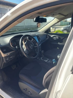 Jeep Cherokee 2.2 Mjt II 4WD Active Drive I Longitude, снимка 7