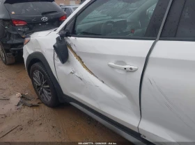 Hyundai Tucson 2.4L I-4 DI, DOHC, VVT, 181HP All Wheel Drive, снимка 11