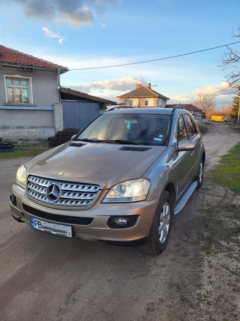 Mercedes-Benz ML 320 CDI, снимка 5 - Автомобили и джипове - 46264209