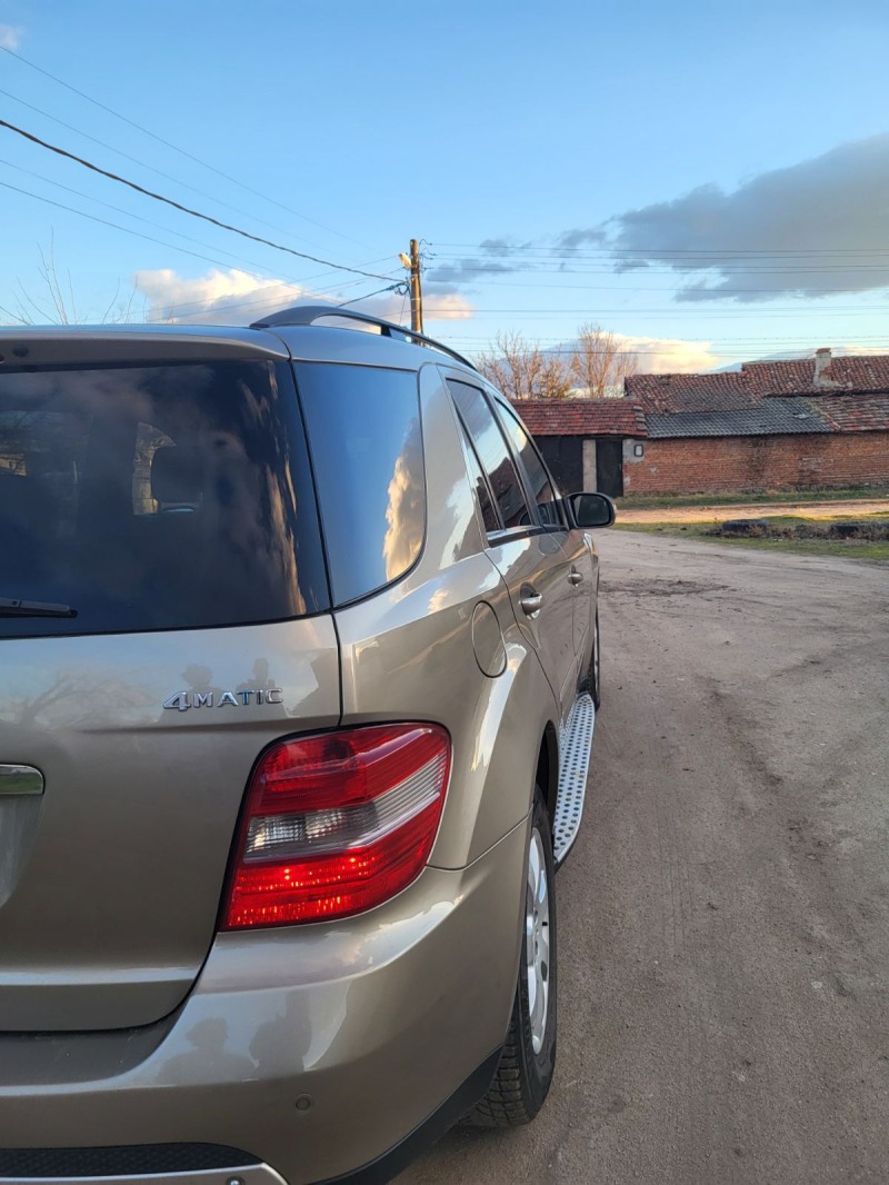 Mercedes-Benz ML 320 CDI, снимка 7 - Автомобили и джипове - 46264209