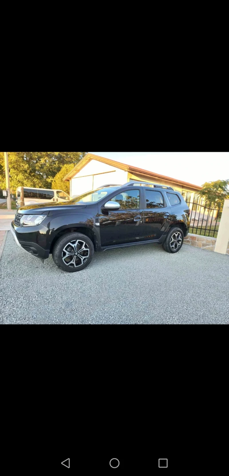 Dacia Duster Аventure, снимка 3 - Автомобили и джипове - 52811172
