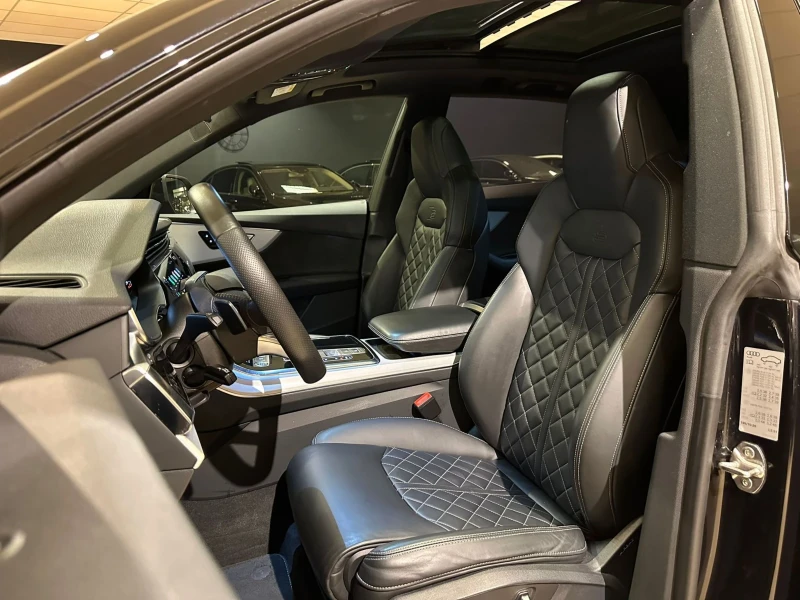 Audi Q8 ОЧАКВАН ВНОС Audi Q8 5.0TDI* SQ8 Package* , снимка 14 - Автомобили и джипове - 52771872