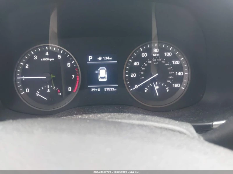 Hyundai Tucson 2.4L I-4 DI, DOHC, VVT, 181HP All Wheel Drive, снимка 12 - Автомобили и джипове - 52915360