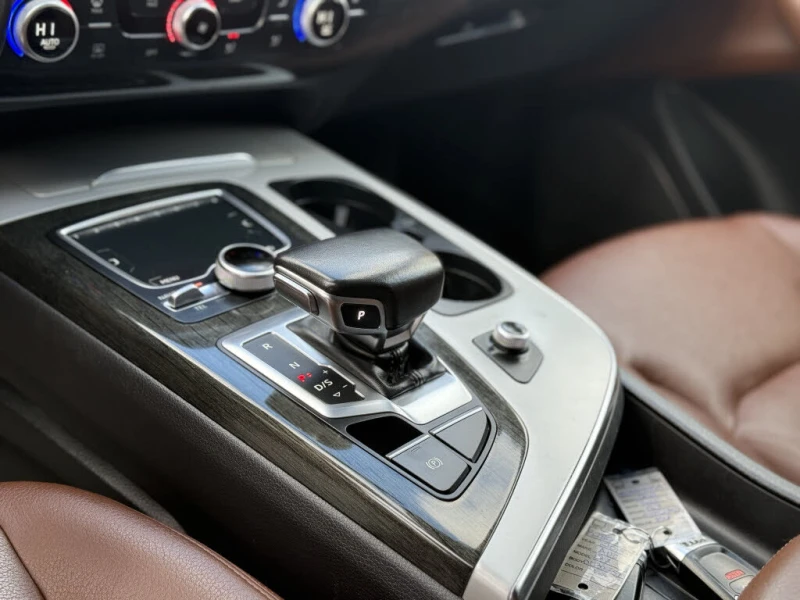 Audi Q7 3.0 TFSI quattro KOMFORT, снимка 16 - Автомобили и джипове - 53569629