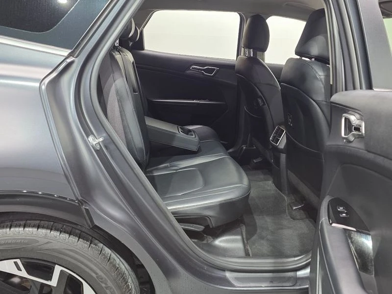 Kia Sportage Gasoline 1.6 Turbo 2WD| 177�.�. | Mobile.bg � ����������� 12