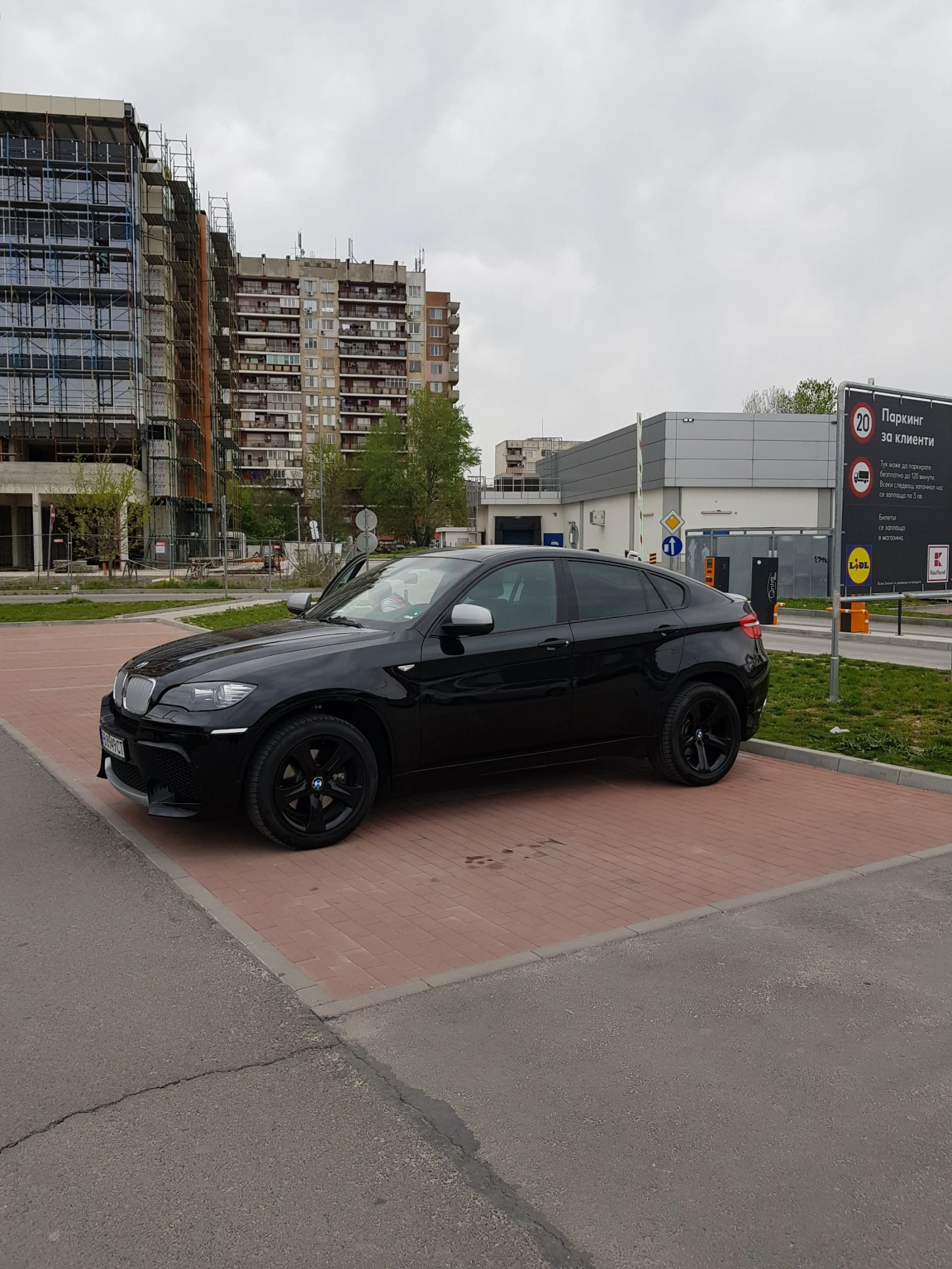 BMW X6 4d xdrive, 5 местна - изображение 2