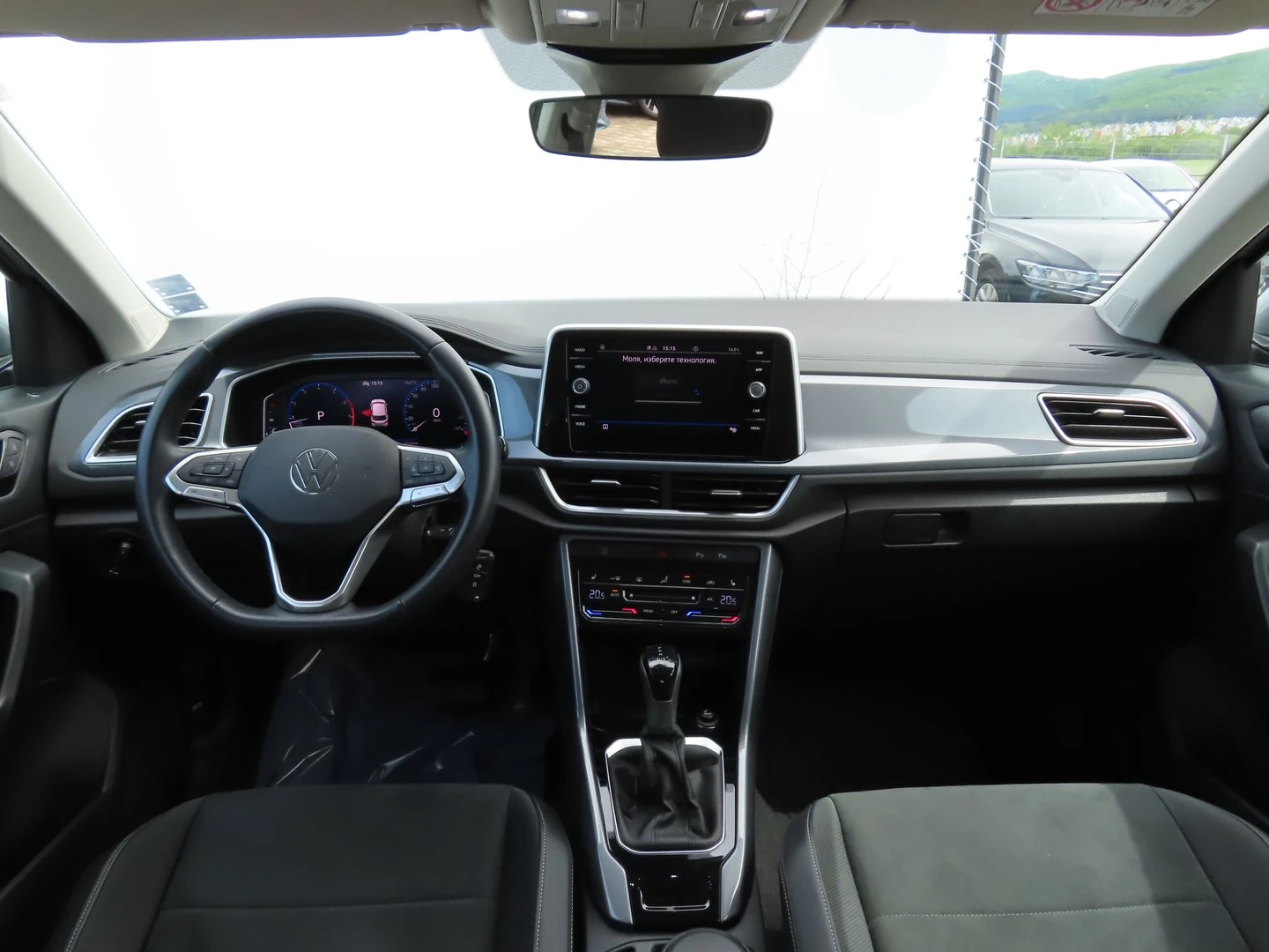 VW T-Roc VW T- Roc Style 1.5 TSI OPF DSG - изображение 4