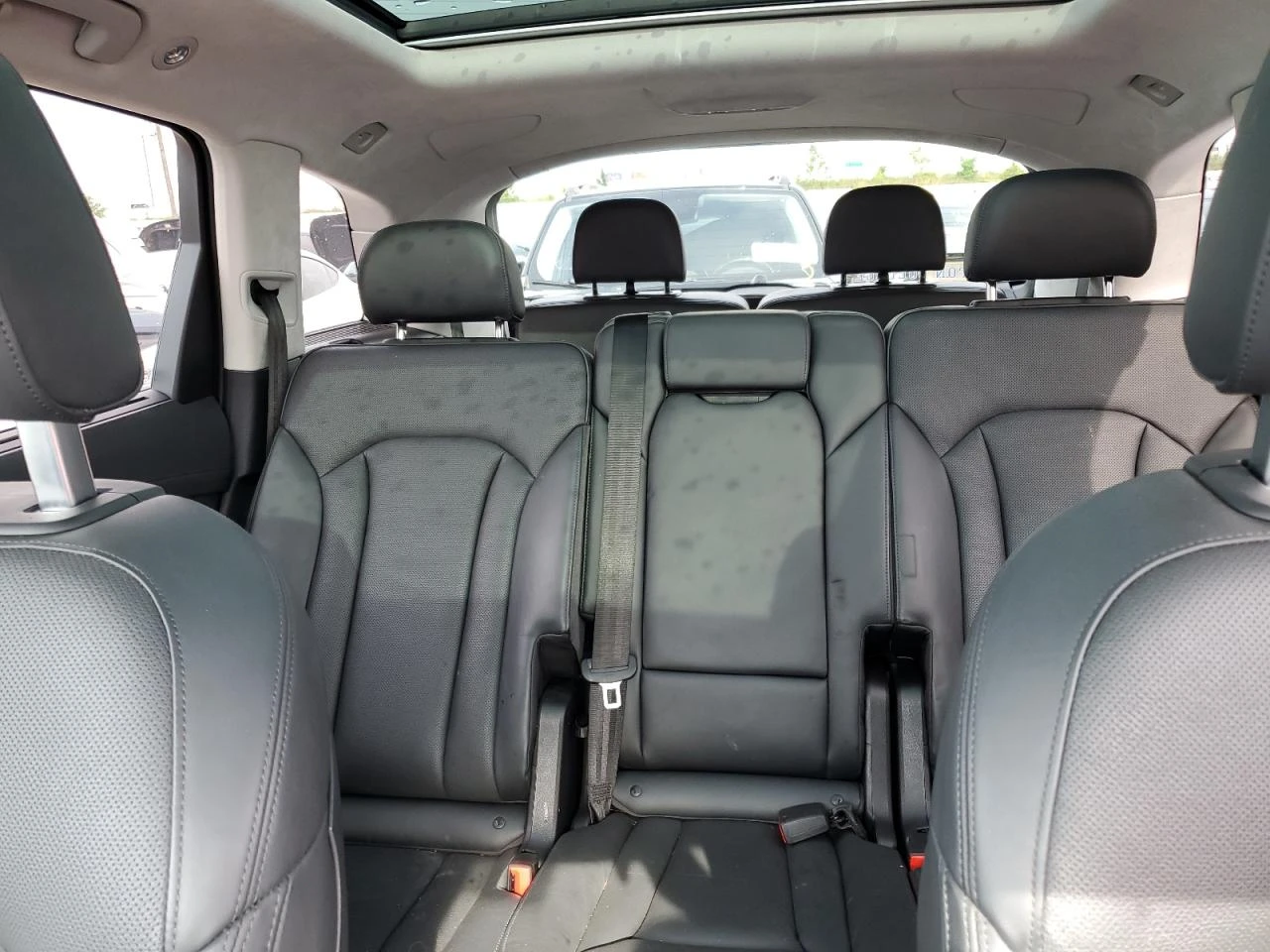 Audi Q7 Prestige - изображение 10