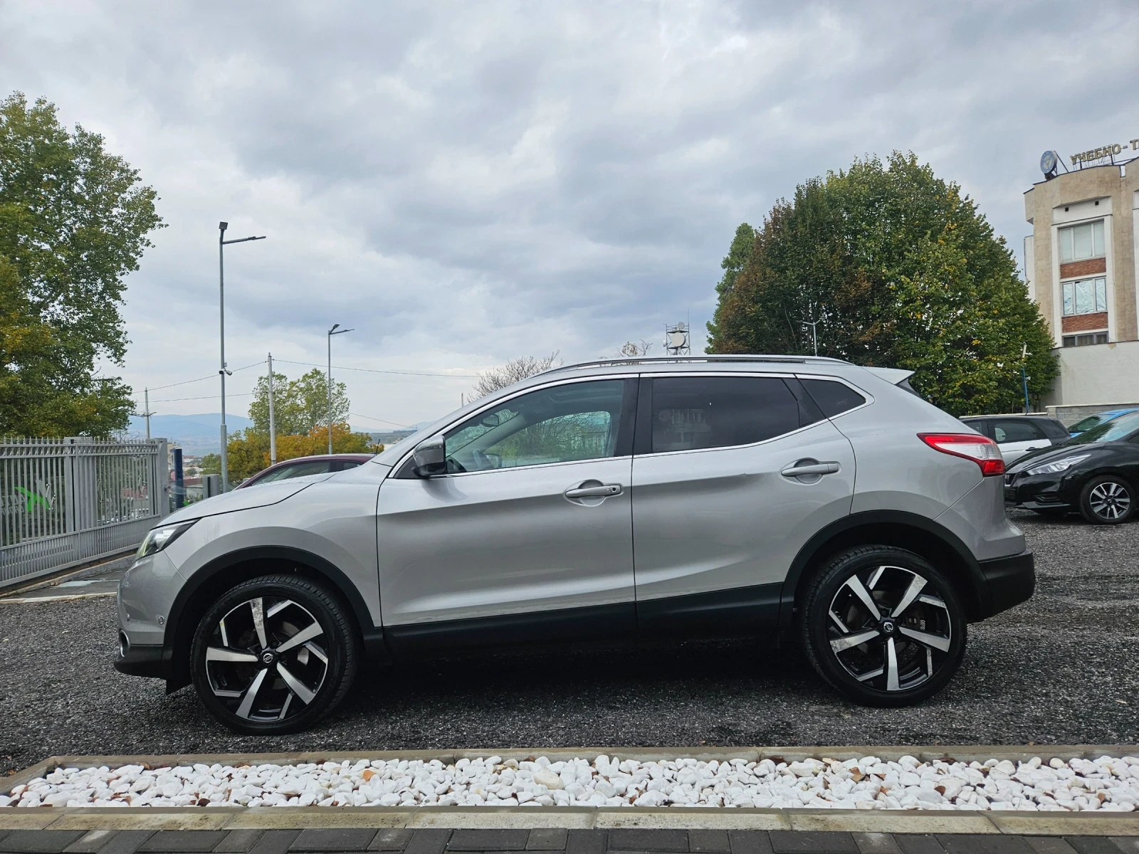 Nissan Qashqai 1.5TDCI TEKNA - изображение 2