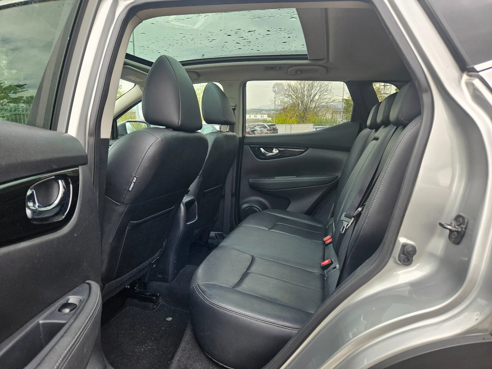 Nissan Qashqai 1.5TDCI TEKNA - изображение 8