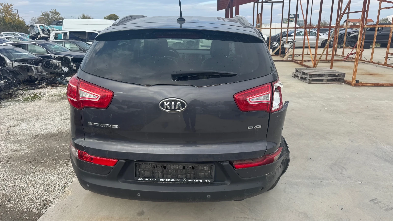 Kia Sportage 1.7CRDi-LED, КОЖА, КАМЕРА - изображение 6