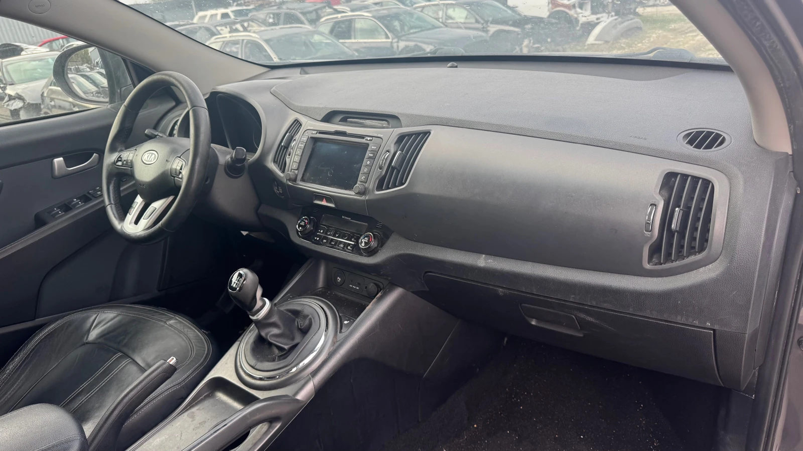 Kia Sportage 1.7CRDi-LED, КОЖА, КАМЕРА - изображение 10